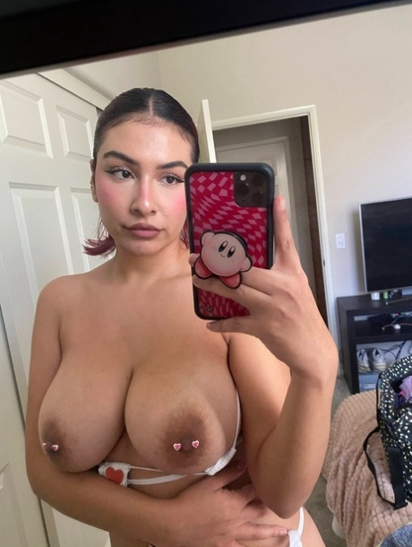 thick bikini exclusive image