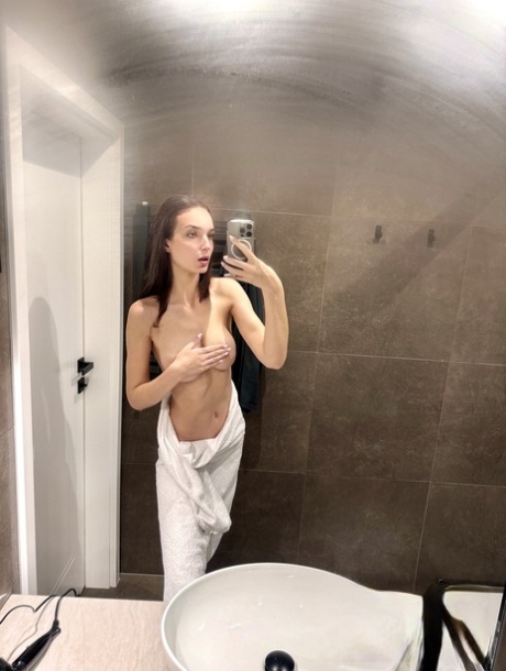 סלפי במראה אומנות xxx תמונות