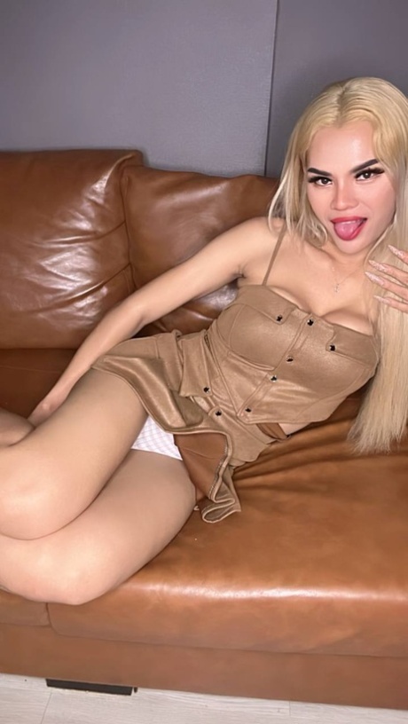 suknja transvestita gole galerije