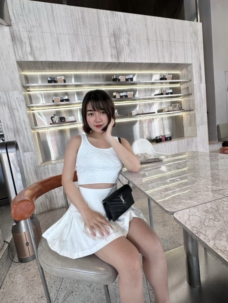 Çek MILF sıcak çıplak img