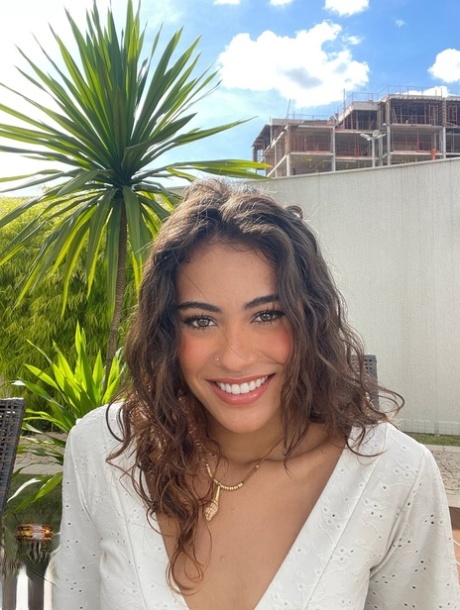 amateur latina beautiful naked pics