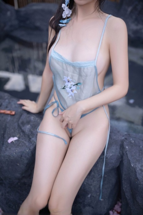 chinese teen sexy nude picture