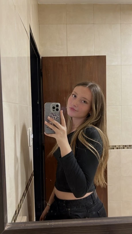 Selfie Pics