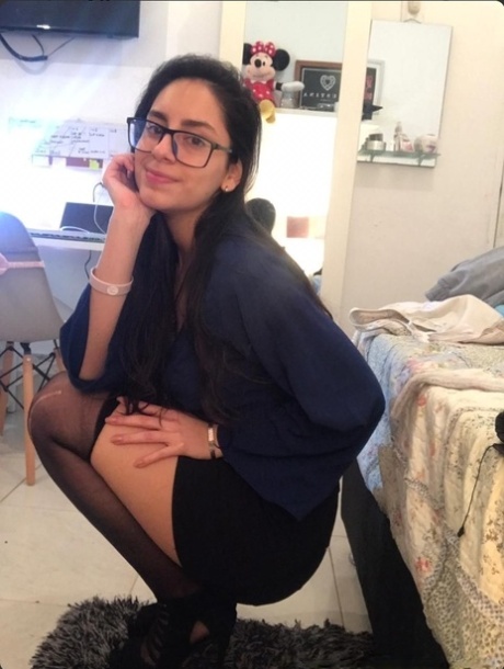 secretaria morena desnudos mejores fotos