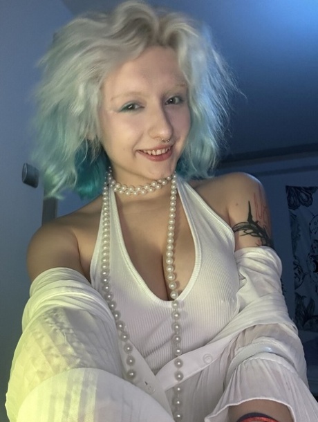 丰满的大奶 火辣性愛 照片