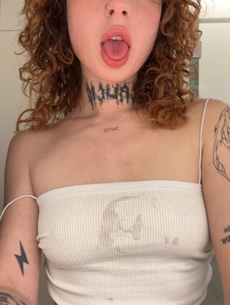 ahegao linda pornográfica fotos