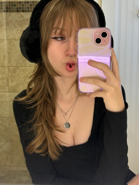selfie u ogledalu lijepo xxx slika