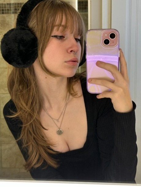 amaterski tinejdžerski selfie lijepo xxx fotografije