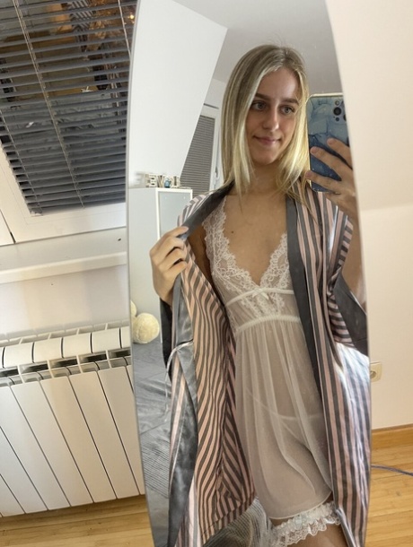 teen mirror exclusive photo