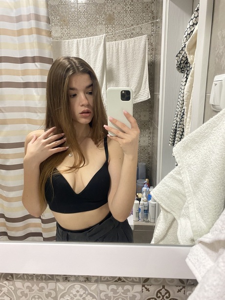 selfie u ogledalu ekskluzivno img