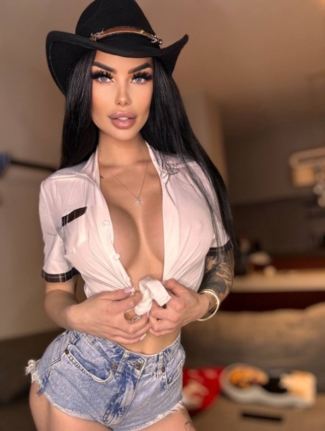 silicone tits free pic