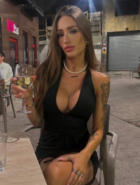skinny big tits art porn pic