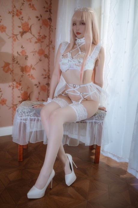 asiatisk underkläder ganska vuxen foto