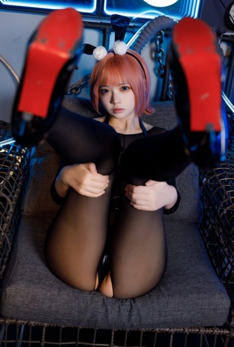 petite babe hot pics