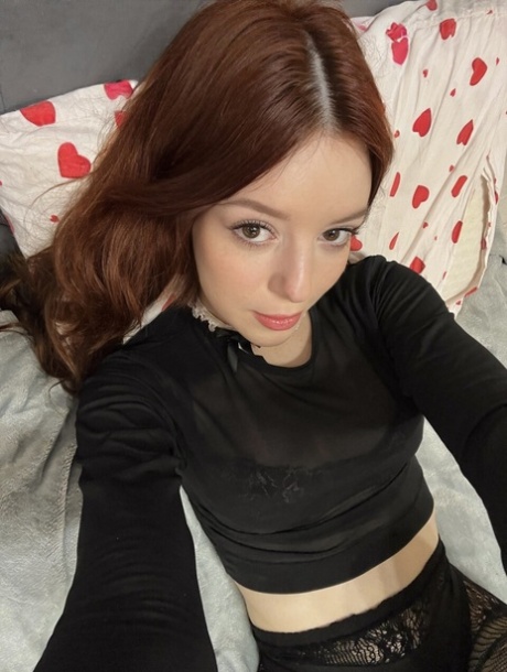 milf pelirroja tetona arte perfecto imágenes