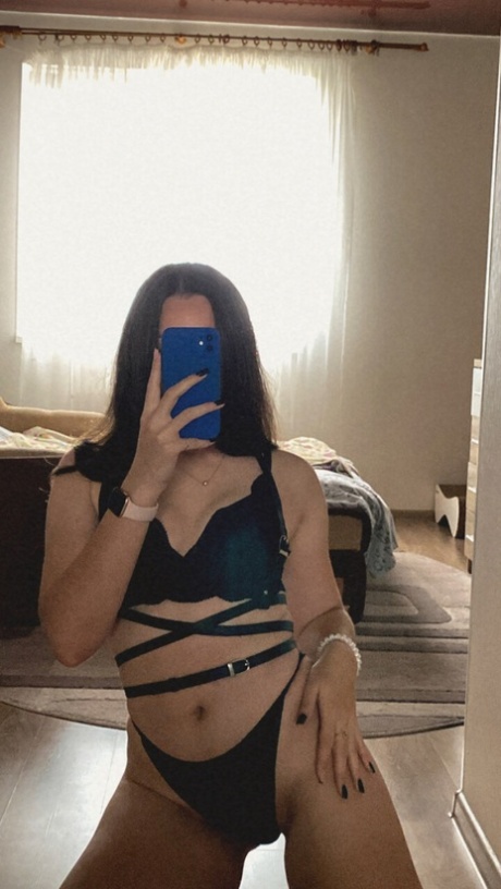 amaterski tinejdžerski selfie pornografski fotografije