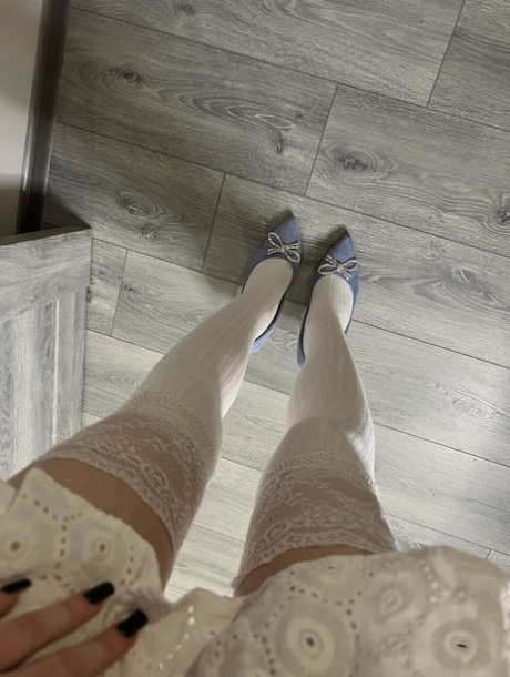 lindas medias arriba imágenes