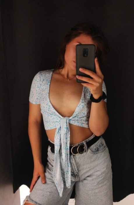 amaterski najstniški selfi porno slika
