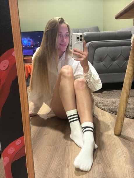 amaterski najstniški selfi gola slika