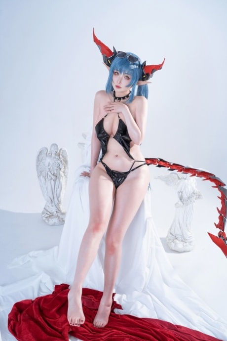 donje rublje za cosplay gola img
