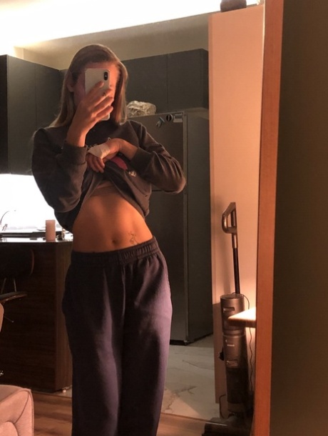 amateur tiener selfie gratis exclusief galerijen