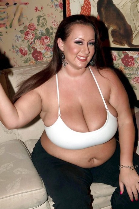 SSBBW große Titten nacktheit freie galerien