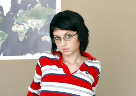 short hair glasses beautiful xxx picture
