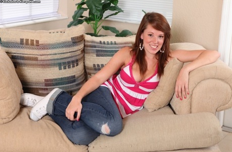 Lizzie Tucker free pornstar galleries