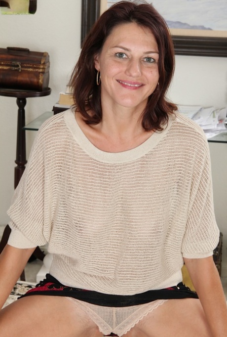 Ava Austin nice actress img