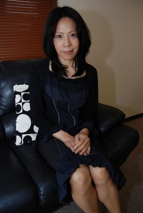 asiatisk milf exklusiv bilder