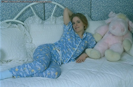 pyjamas smuk porno img