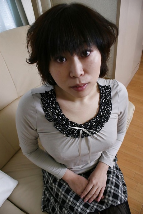 asian milf naked gallery