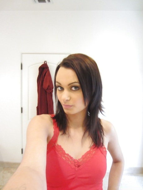 Mimi Rae star nice pics