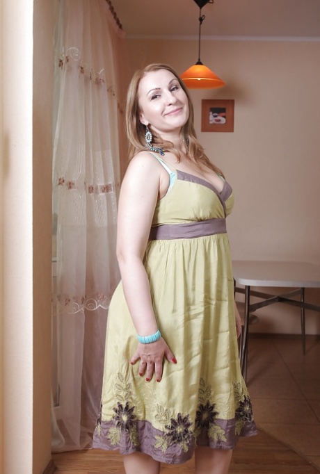 Dana Karnevali nudes actress pics
