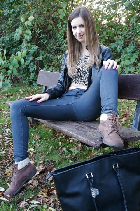 teen nudist pretty pics