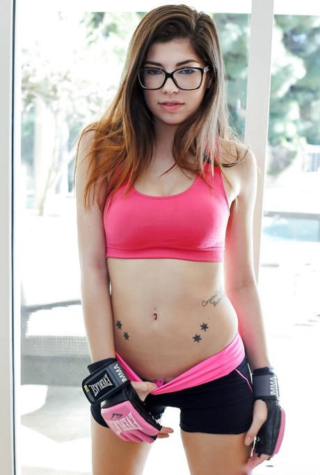 Ava Taylor sexy model images