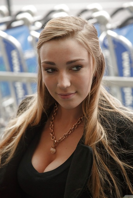 Kendra Sunderland art actress archive