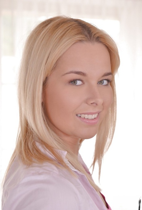 Nikky Dream pornographic actress image