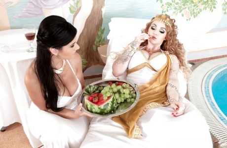 lesbisk cosplay exklusivt sex gallerier