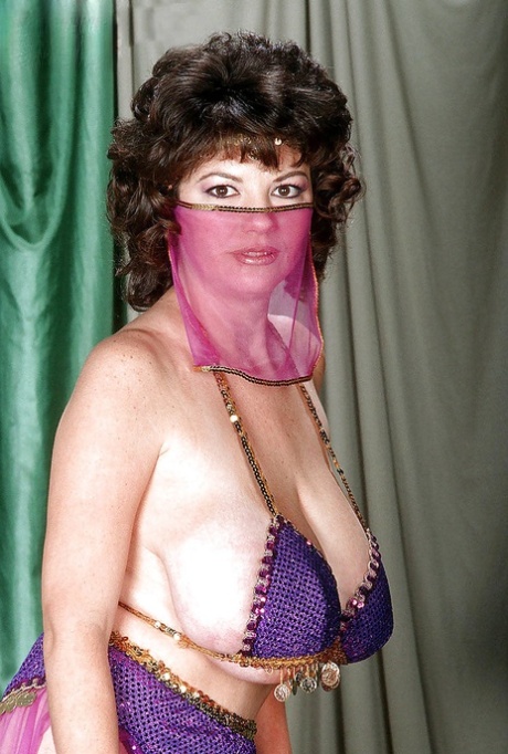 Diane Poppos pornstar images