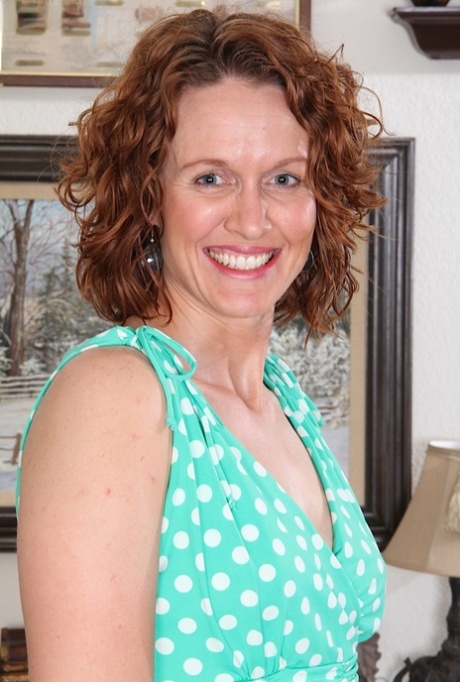Roxanne Clemmens perfect actress images