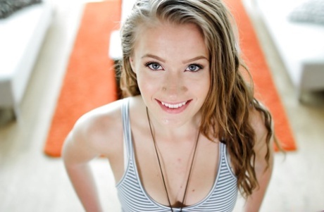 Nicole Aimes top model photo