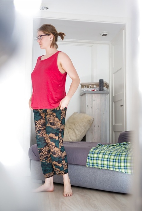 mørk footjob xxx hete bilder