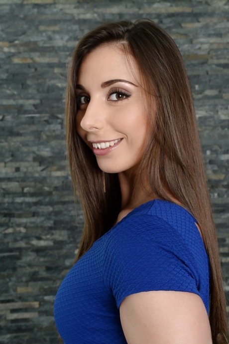 Carla Crouz star free img