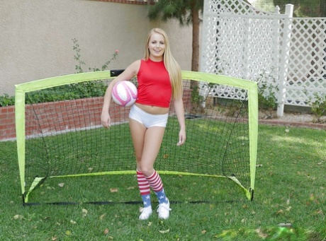 Scarlett Sage adult actress archive
