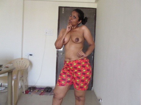 Lily Singh nudes star pic