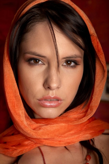 Kiki Klement model best img