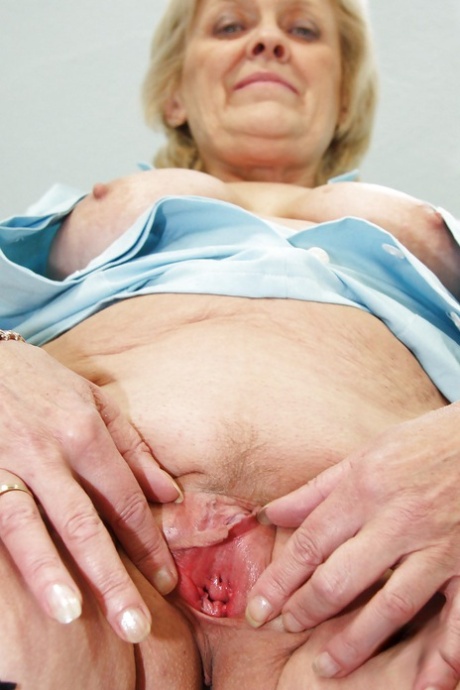 bedstemor stor fisse varmt dejligt fotos