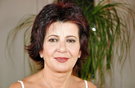 bedstemor ansigt smuk porno img