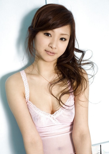 Suzuka Ishikawa model nudes pic